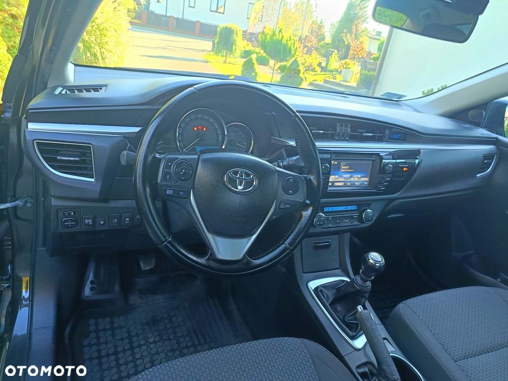 Toyota Corolla 1.6 Prestige EU6 - 8