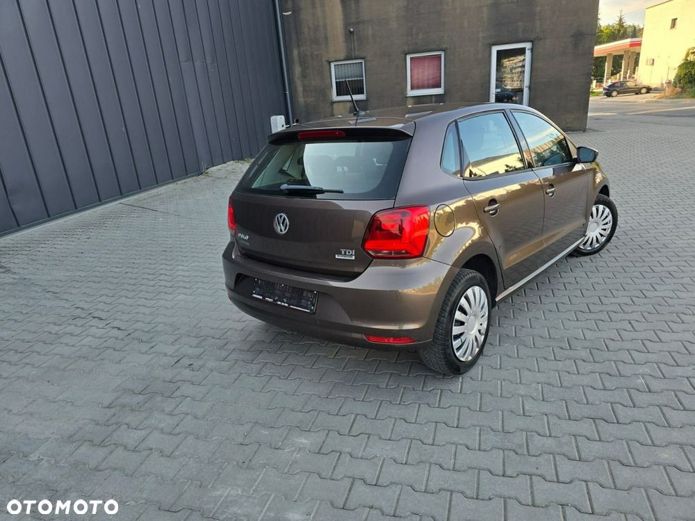 Volkswagen Polo - 4