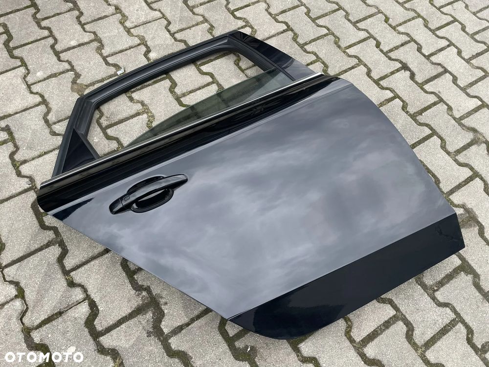 Audi A4 B8 8K sedan drzwi tył tylne prawe. - 2