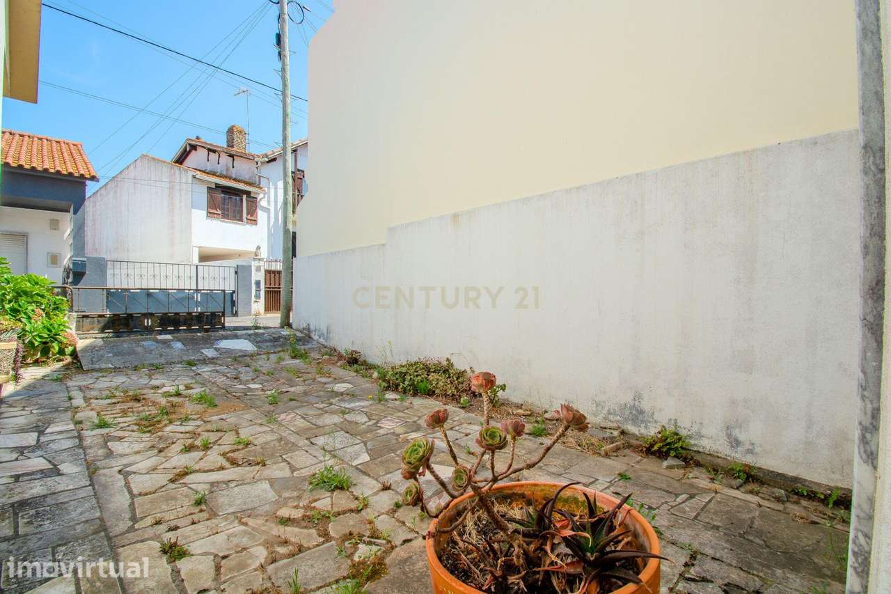 Moradia térrea T2 - a 2 minutos da Praia da Areia Branca, Lourinhã - Grande imagem: 5/28