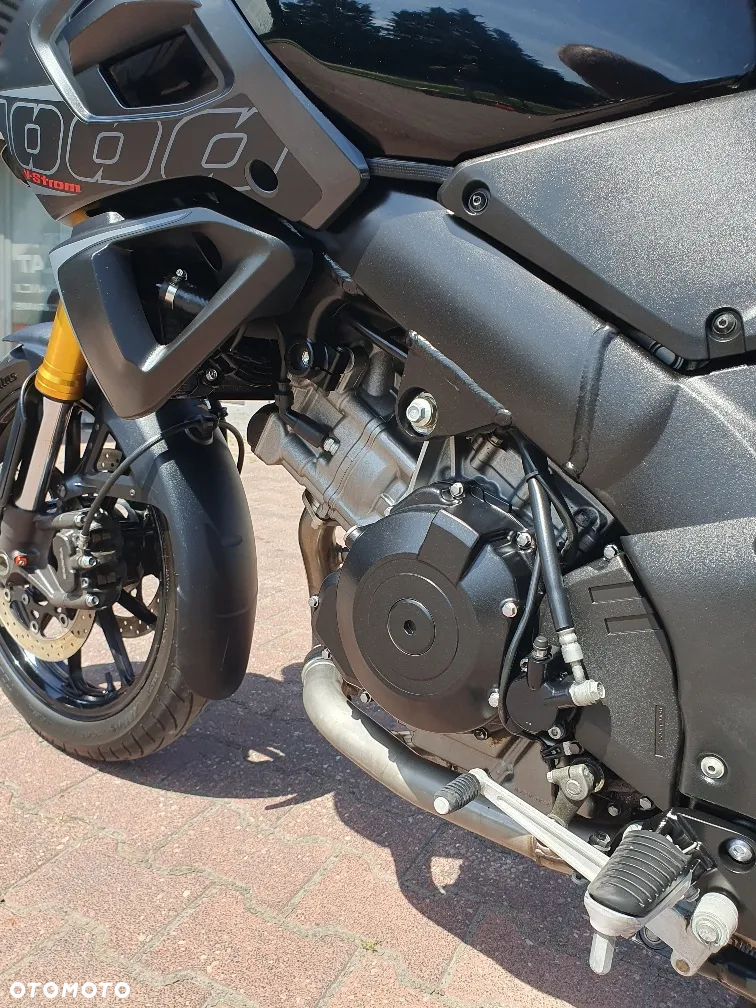 Suzuki DL - 8