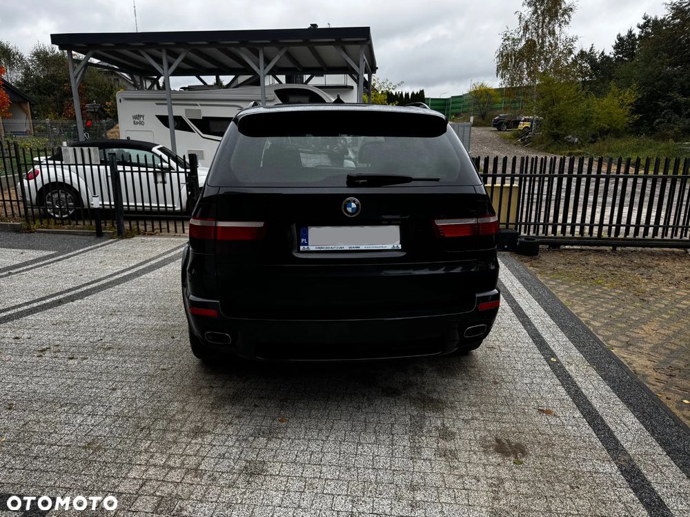 BMW X5 xDrive48i - 4
