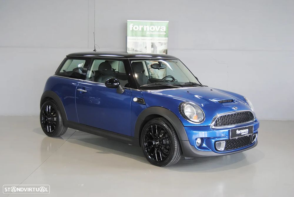 MINI 3 Portas One D - 3
