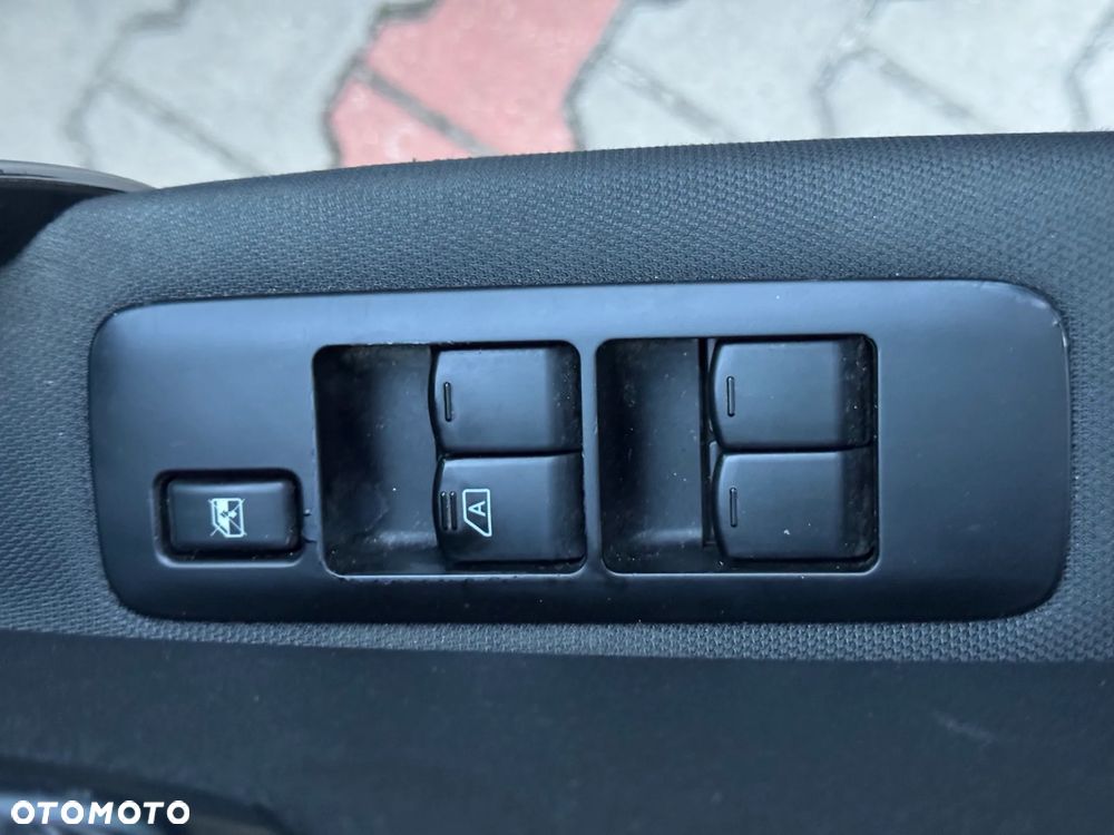 Nissan Qashqai 2.0 4x4 Tekna - 18