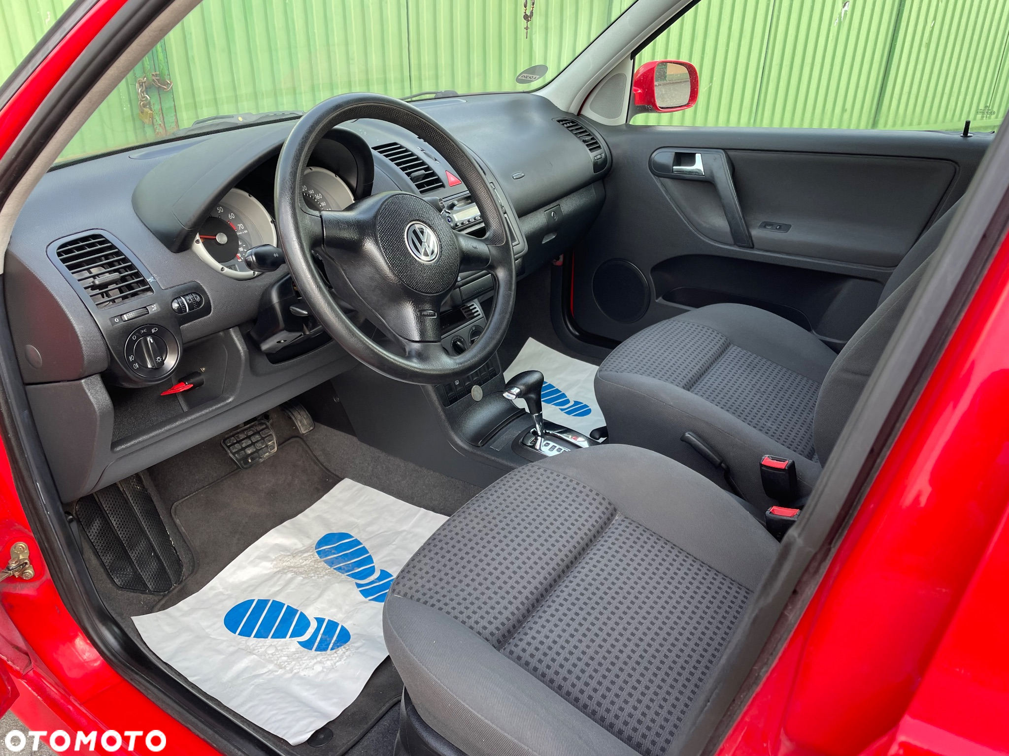 Volkswagen Polo - 12