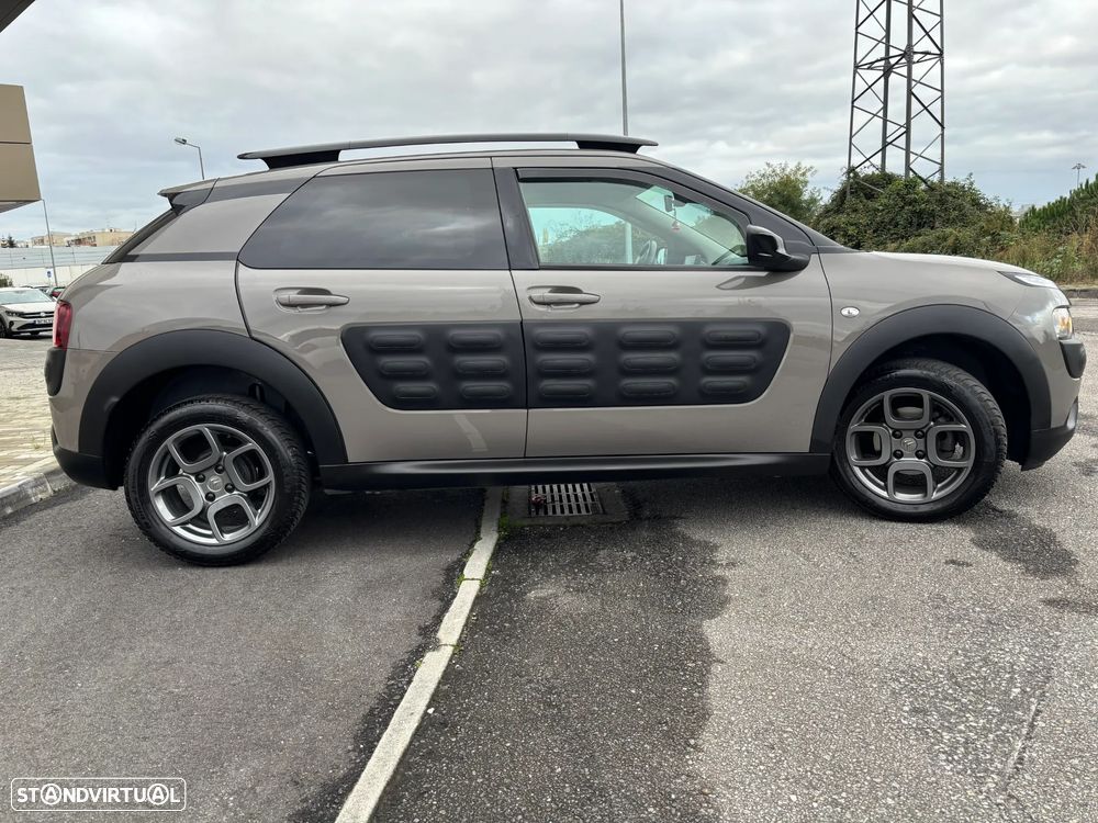 Citroën C4 Cactus PureTech 82 Shine - 6