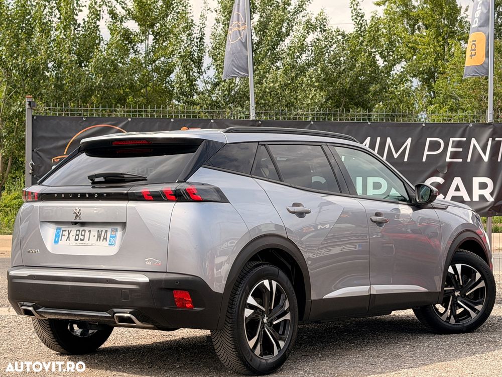 Peugeot 2008 PureTech 130 EAT8 Allure Pack - 4
