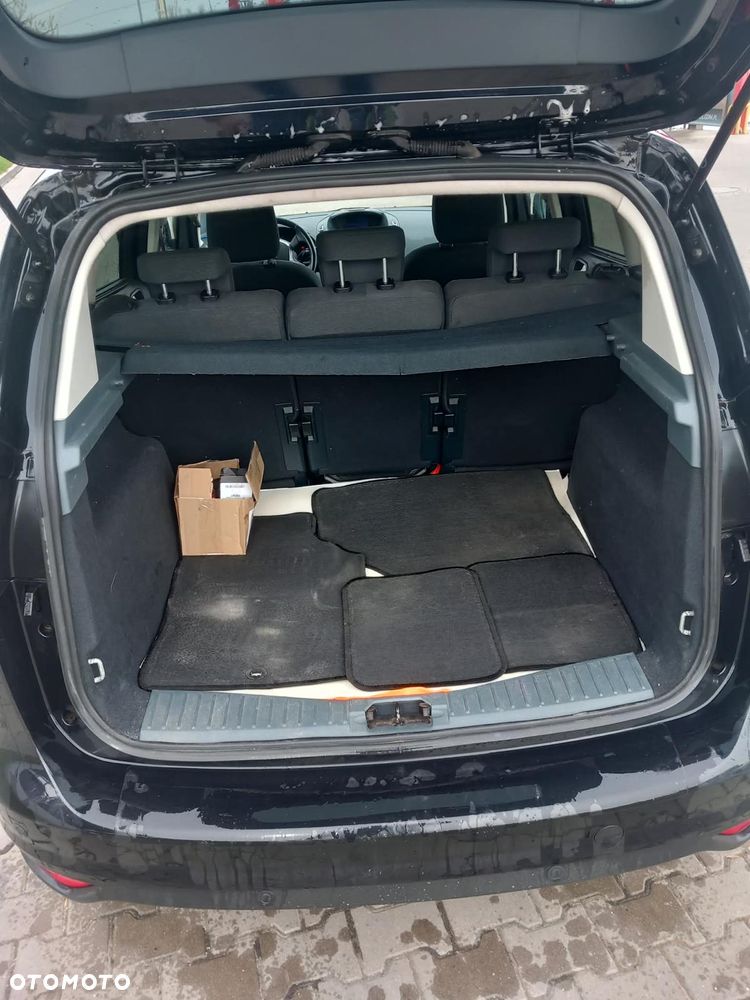 Ford C-MAX 1.6 TDCi Trend - 11