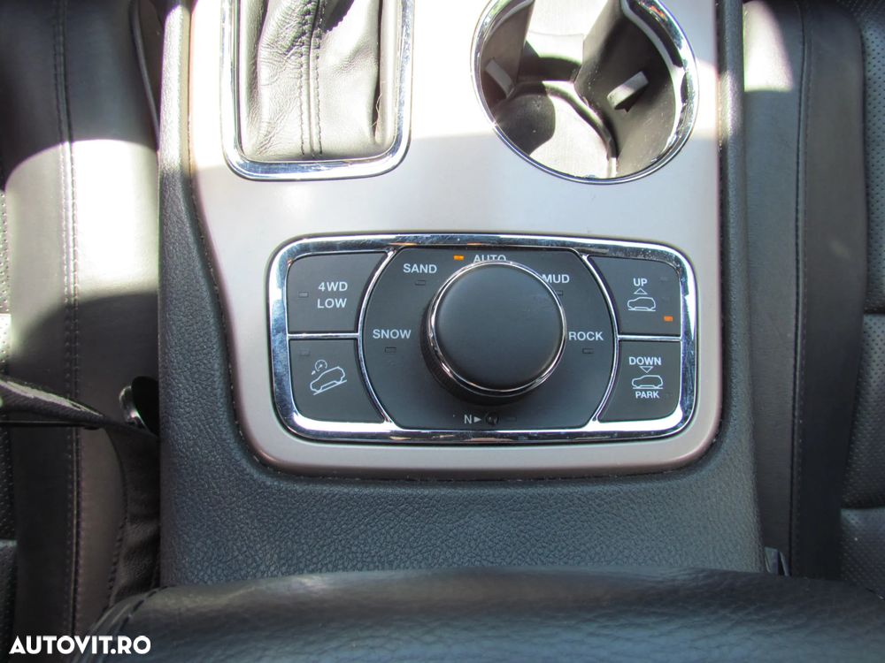 Jeep Grand Cherokee 3.0 TD AT Summit - 12