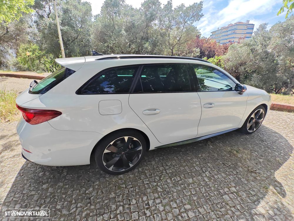 Cupra Leon ST 1.4 e-Hybrid MID DSG - 3