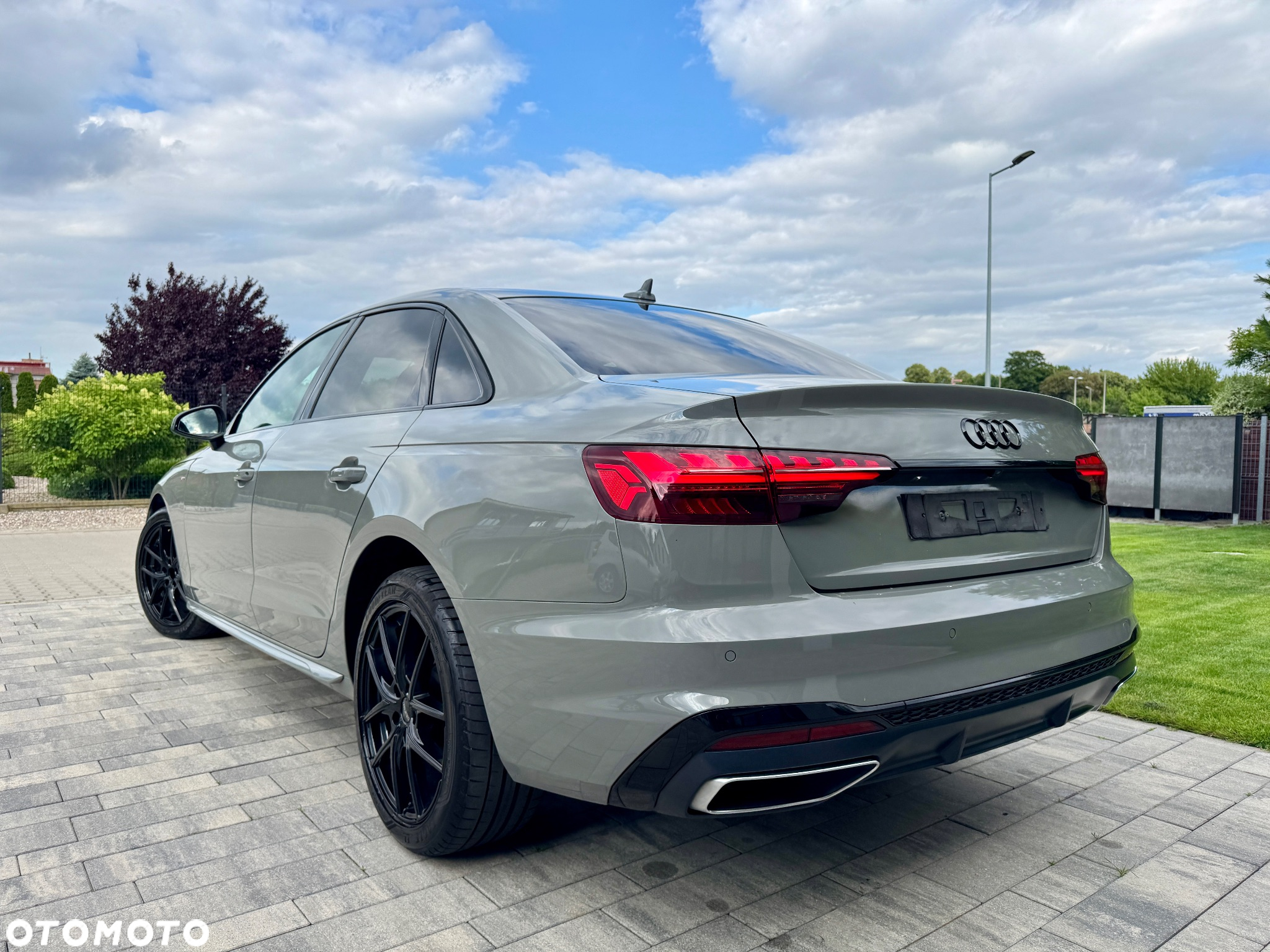 Audi A4 35 TDI S tronic advanced - 11