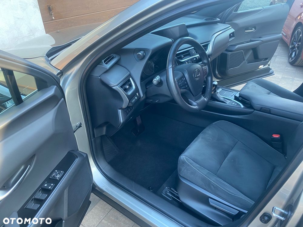 Lexus UX 250h GPF Business Edition 2WD - 5