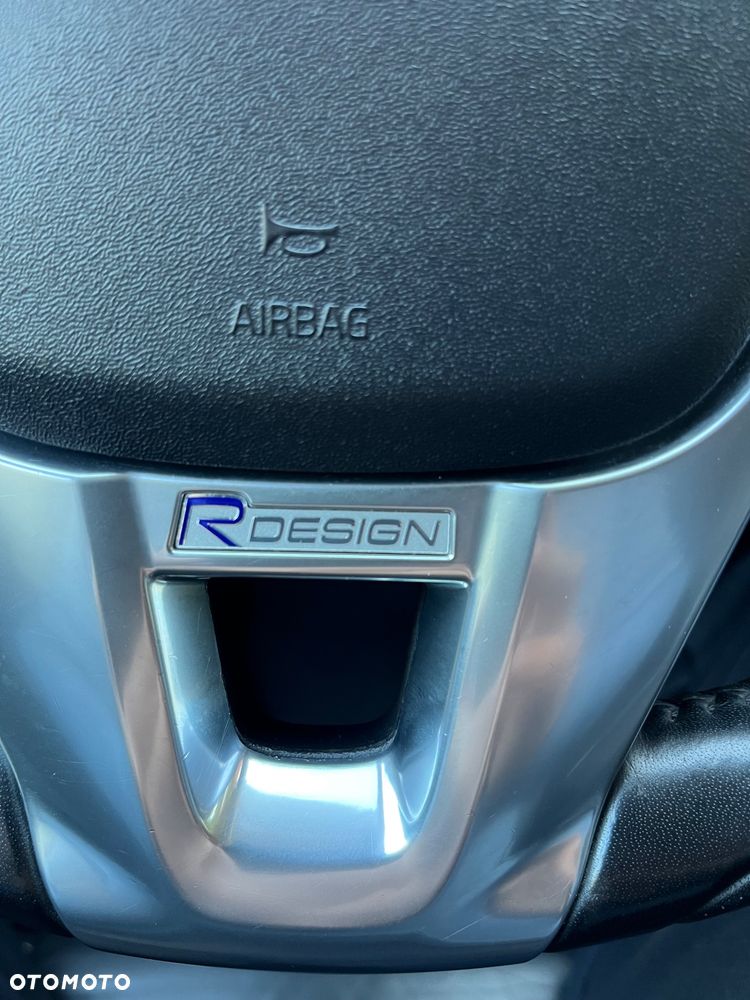 Volvo XC 60 2.4D AWD RDesign - 23