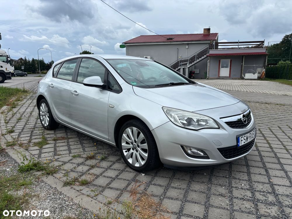 Opel Astra 1.7 CDTI DPF Design Edition - 18
