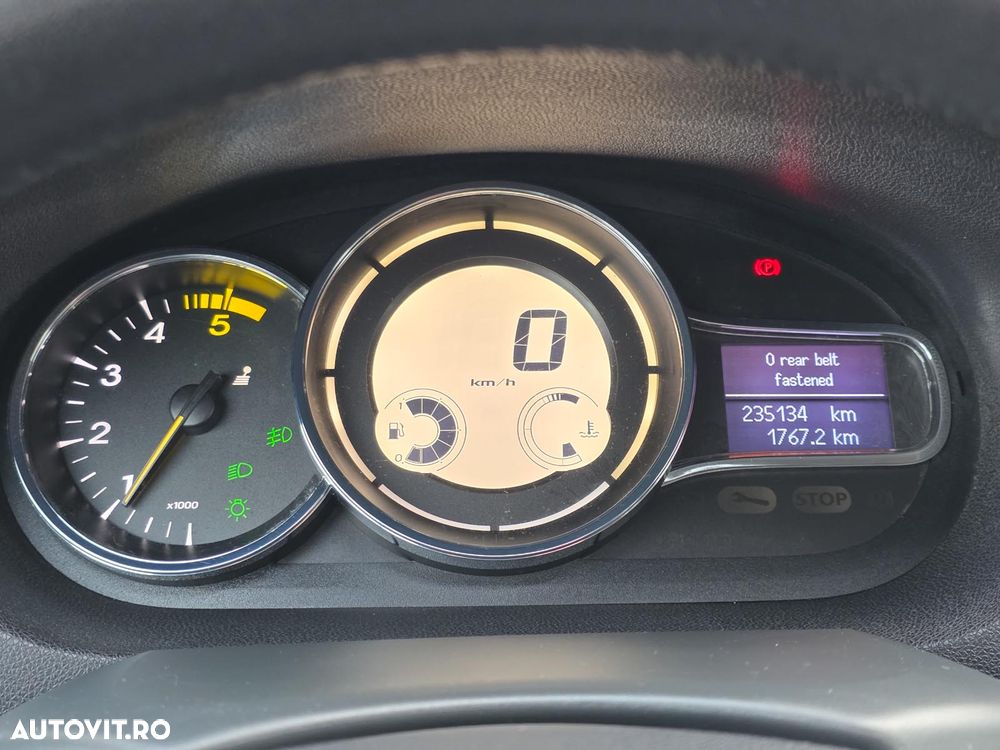 Renault Megane dCi 110 FAP Paris Business - 21