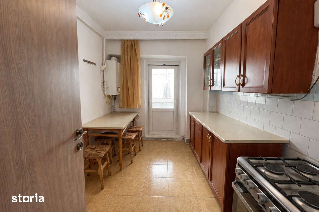 CUG, Nicolina, Selgros, apartament 2 camere, decomandat, COMISION 0 - Imagine principală: 3/9