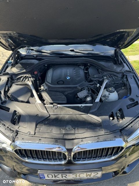 BMW Seria 5 520d M Sport Edition - 34