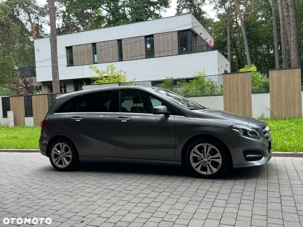 Mercedes-Benz Klasa B 180 (CDI) d 7G-DCT AMG Line - 6