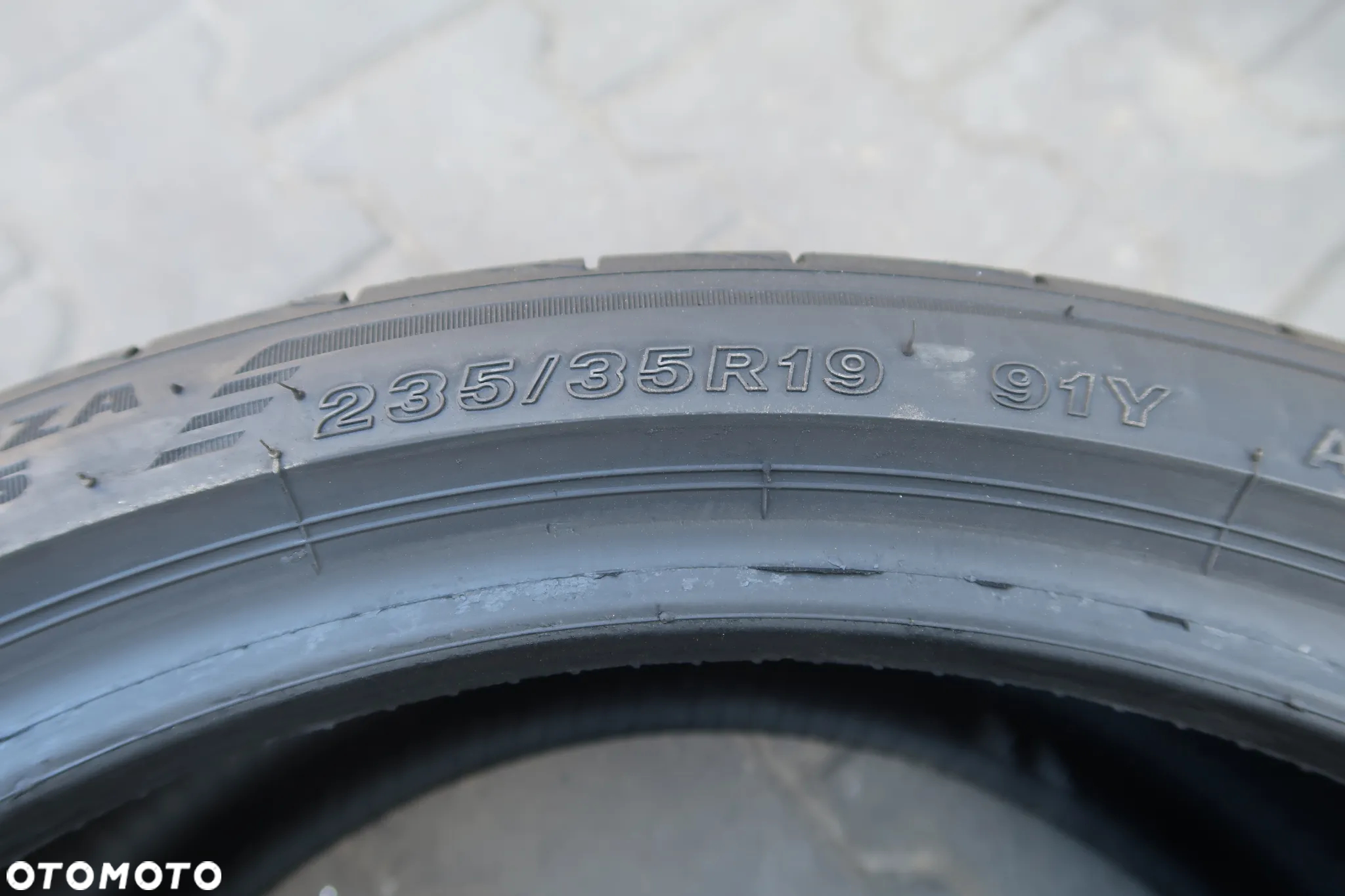 Bridgestone Potensa S005 235/35r19 - 6