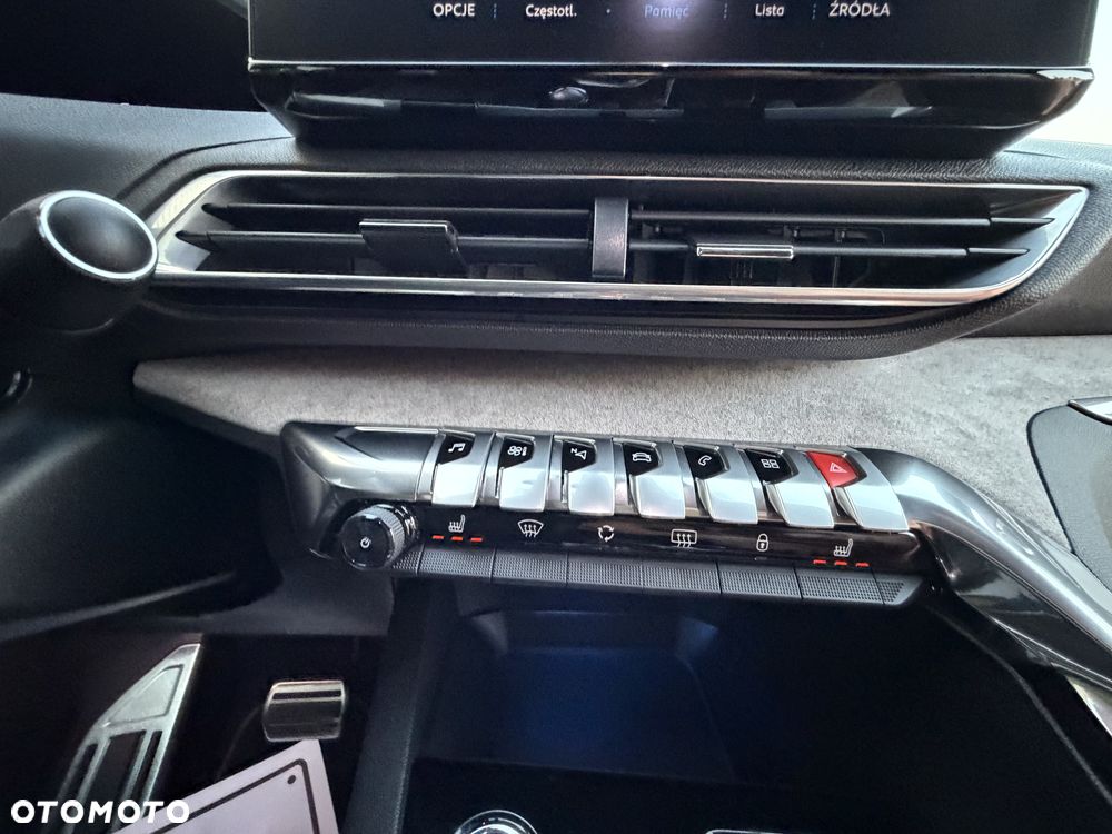 Peugeot 3008 1.5 BlueHDi GT Pack S&S EAT8 - 22