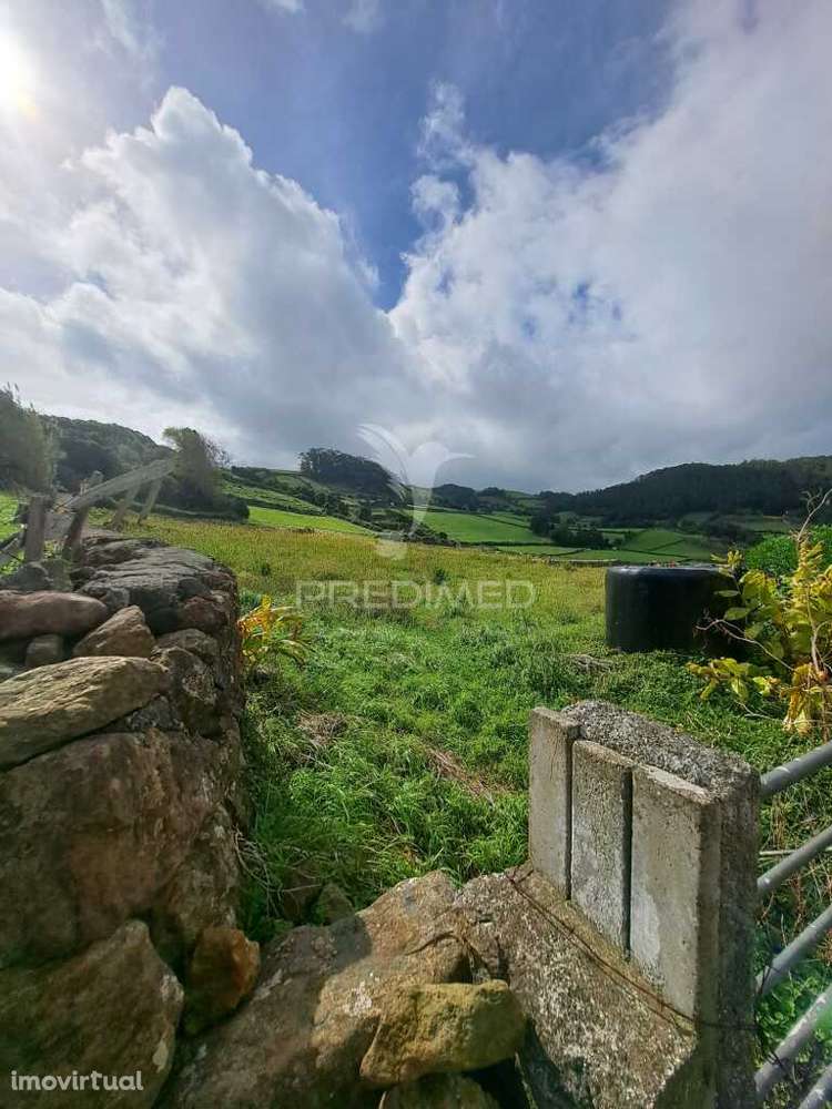 Terreno para Construção - Grande imagem: 2/3