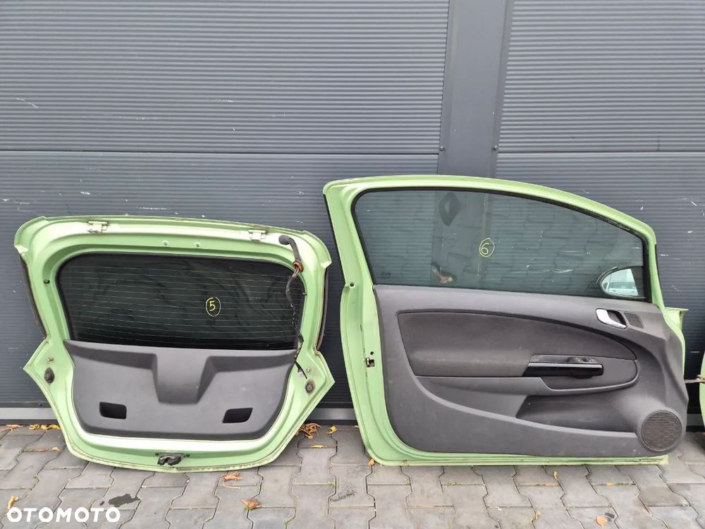 OPEL CORSA D DRZWI SZARA 3-DRZWIOWA 3D / KLAPA BAGAŻNIKA / BŁOTNIK / ZDERZAK (zielony Z30M)/ KLAPA GRAFITOWA SZARA / KLAPA ZŁOTA SZAMPAŃSKA - 11