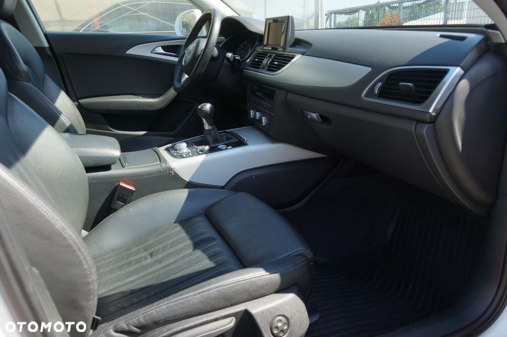 Audi A6 Avant 2.0 TDI Ultra - 28