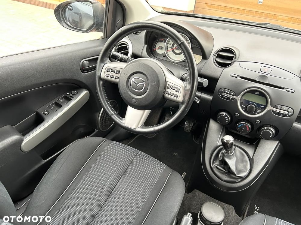 Mazda 2 1.5 Sport - 13