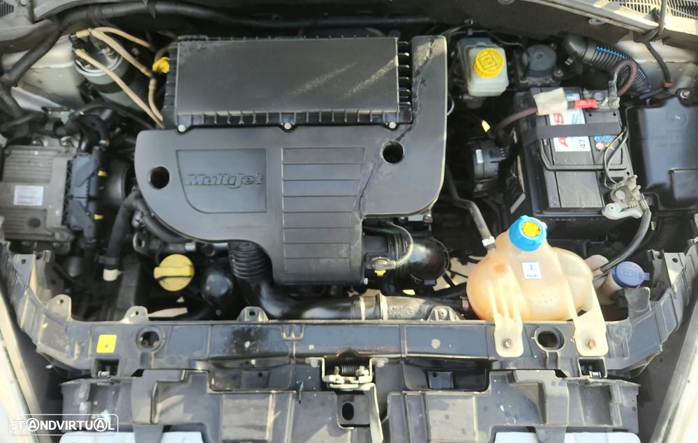 Fiat Grande Punto 1.3 M-Jet Dynamic - 13