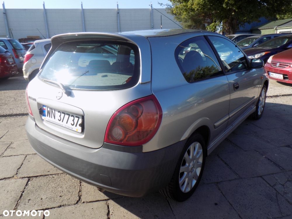 Nissan Almera - 4