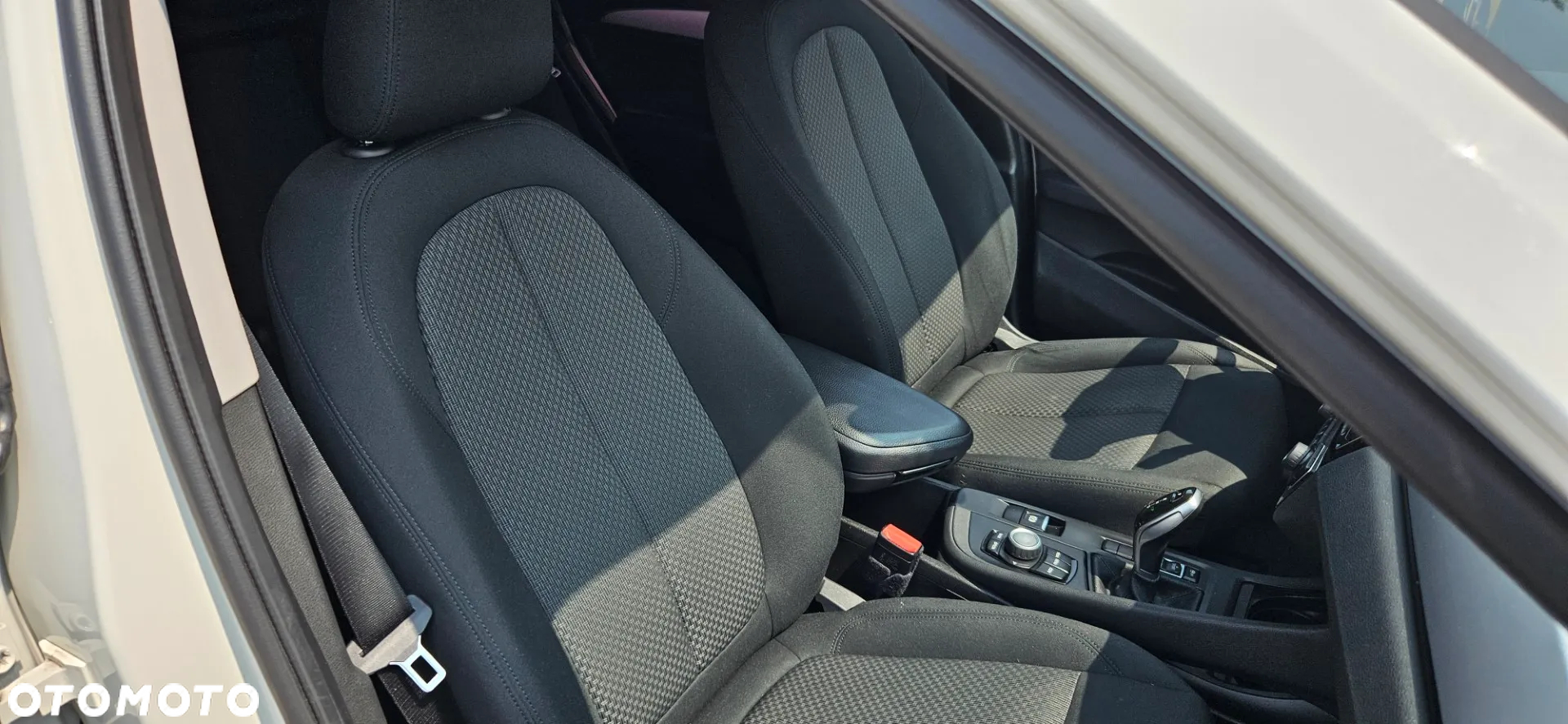 BMW X1 sDrive18i - 26