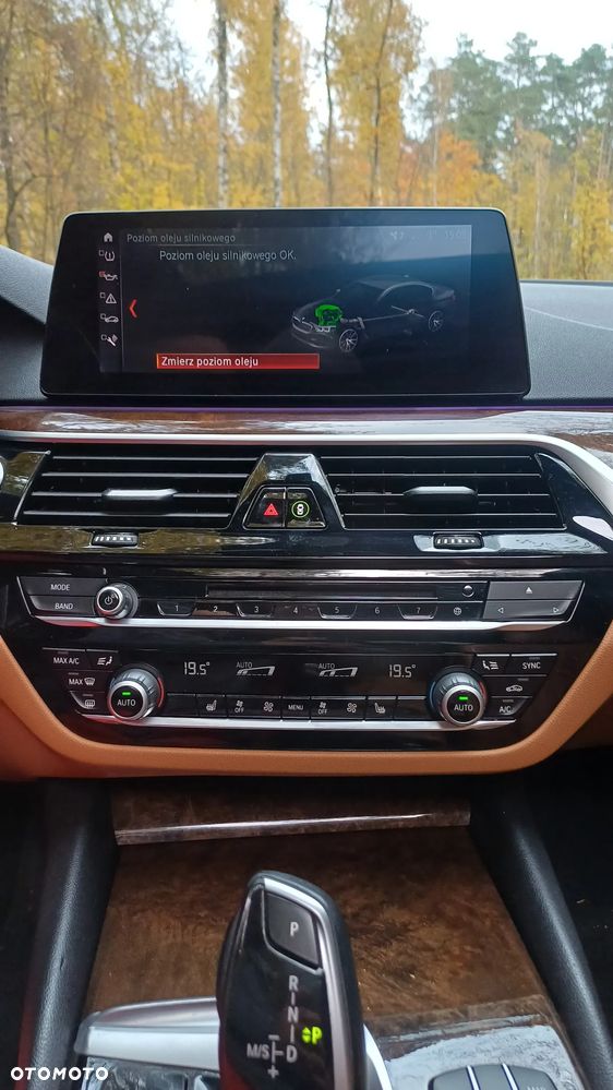 BMW Seria 5 540i GPF Sport Line sport - 15