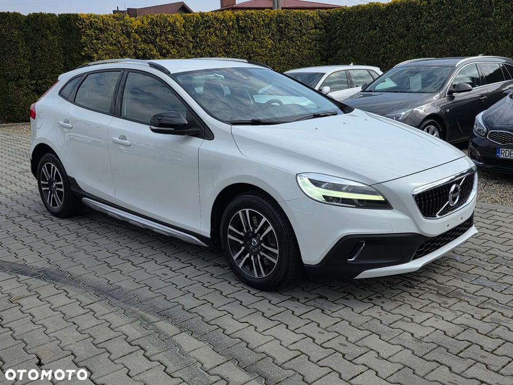 Volvo V40 D2 Drive-E Summum - 3