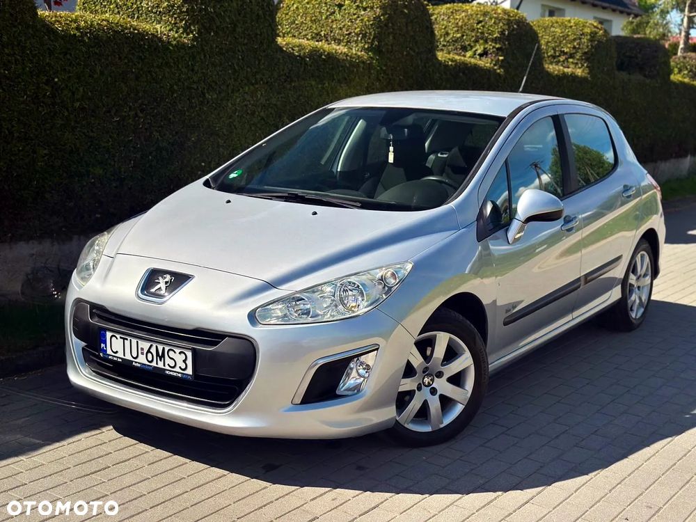 Peugeot 308 - 1