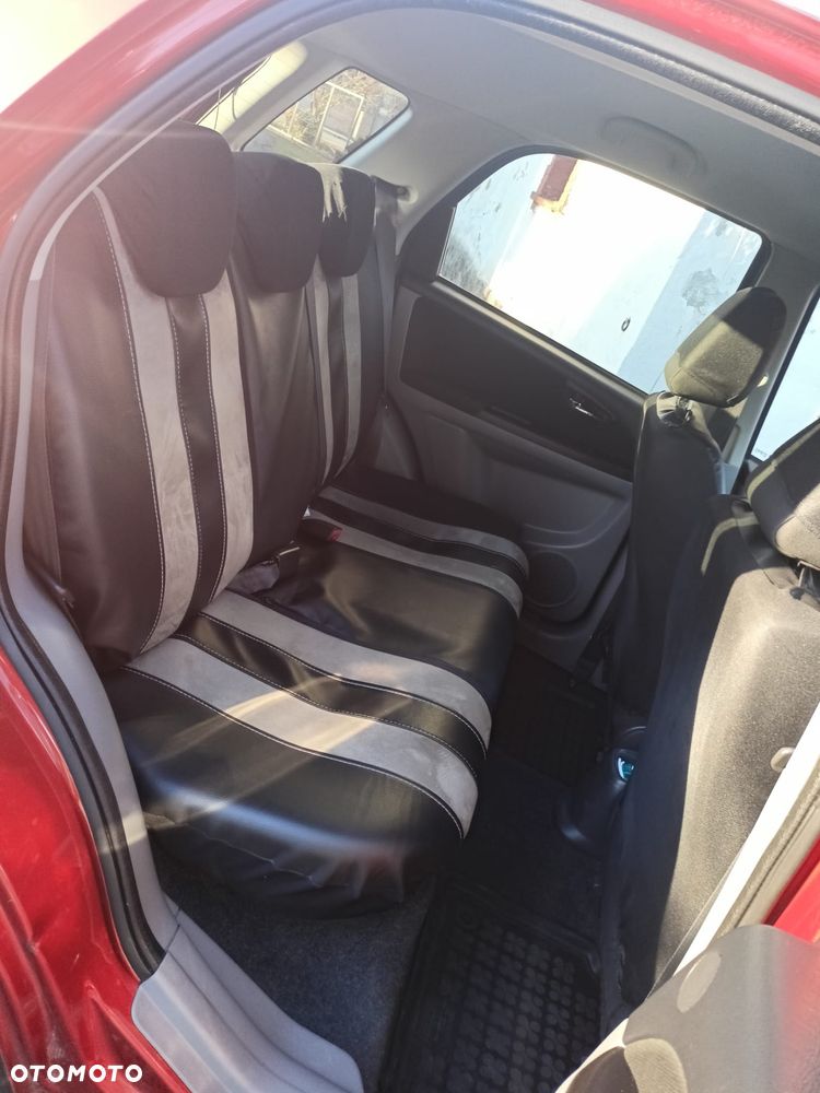 Suzuki SX4 - 9