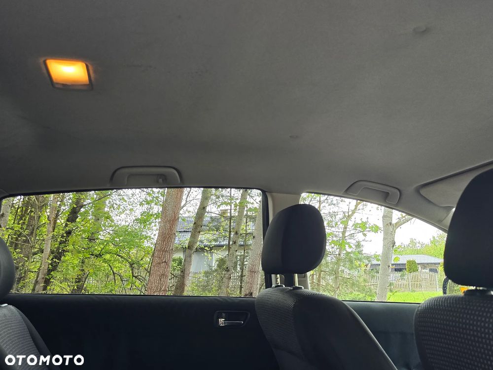 Toyota Previa - 18