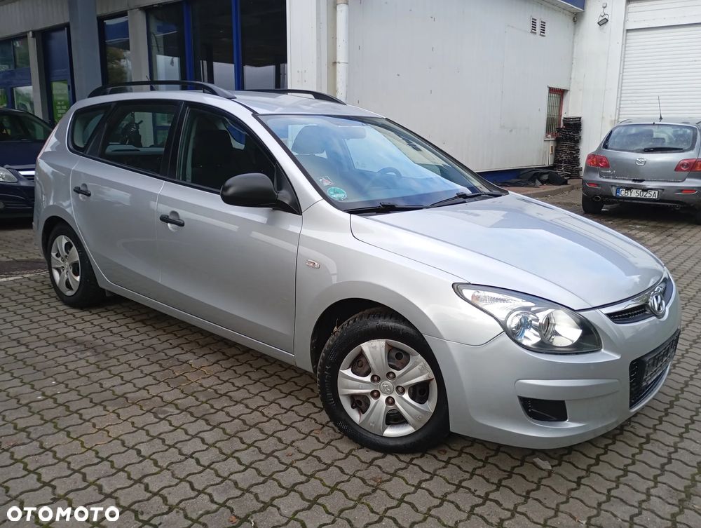 Hyundai i30 i30cw 1.4 blue Comfort - 25