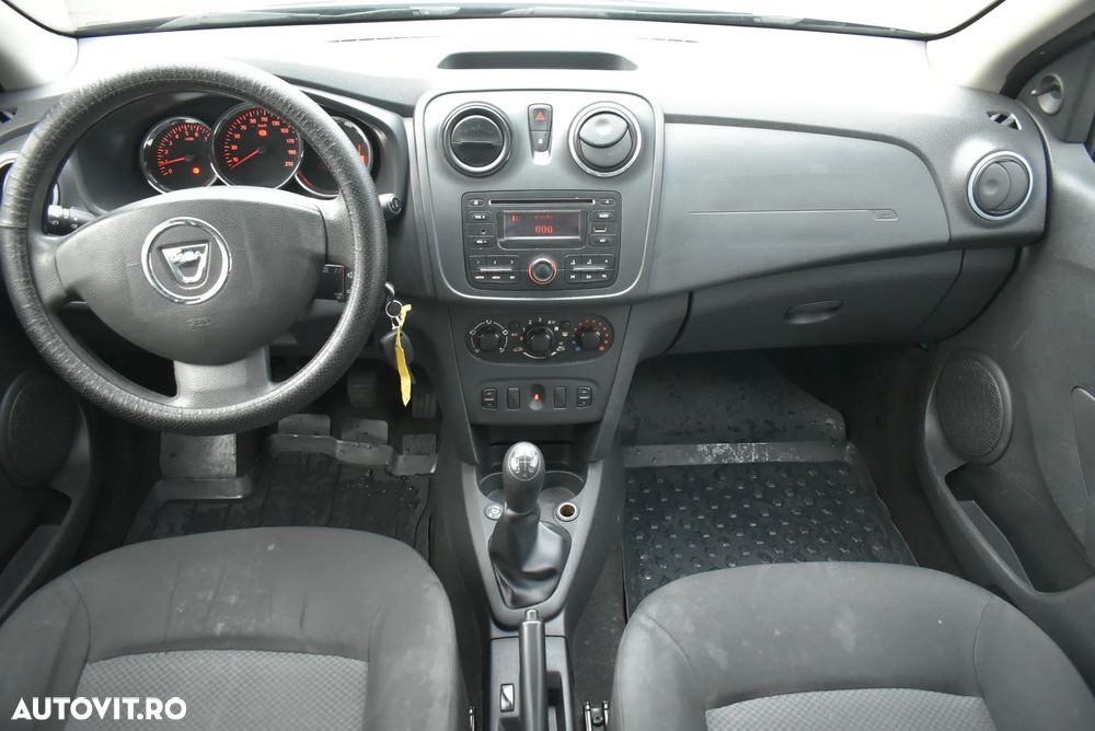 Dacia Logan 0.9 90CP Ambiance - 13