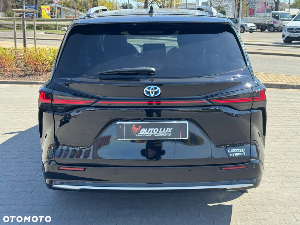 Toyota Sienna - 21