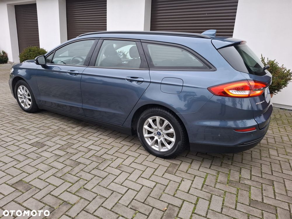 Ford Mondeo - 21