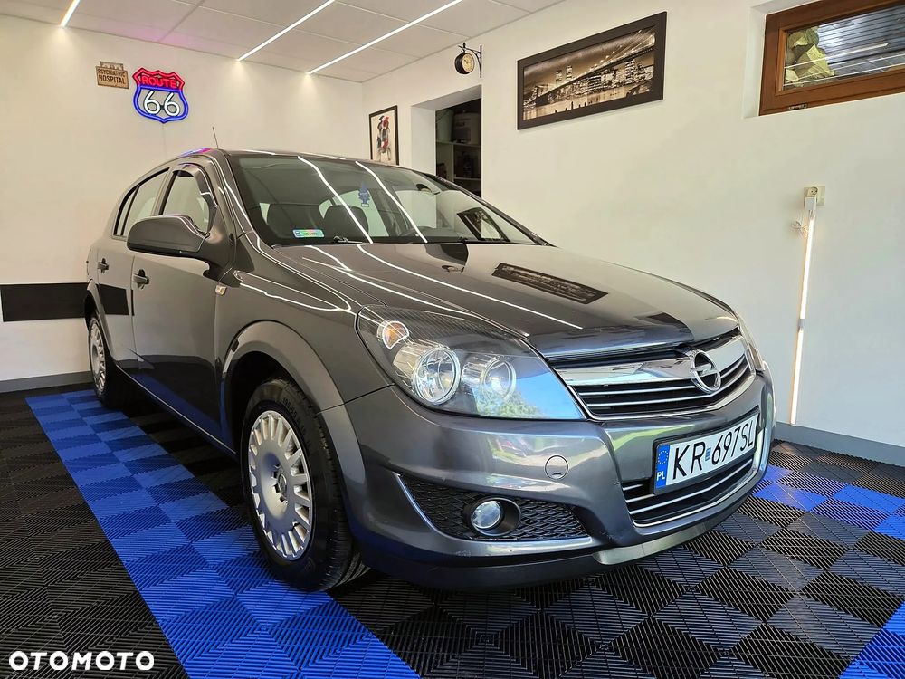 Opel Astra 1.7 CDTI Enjoy - 14