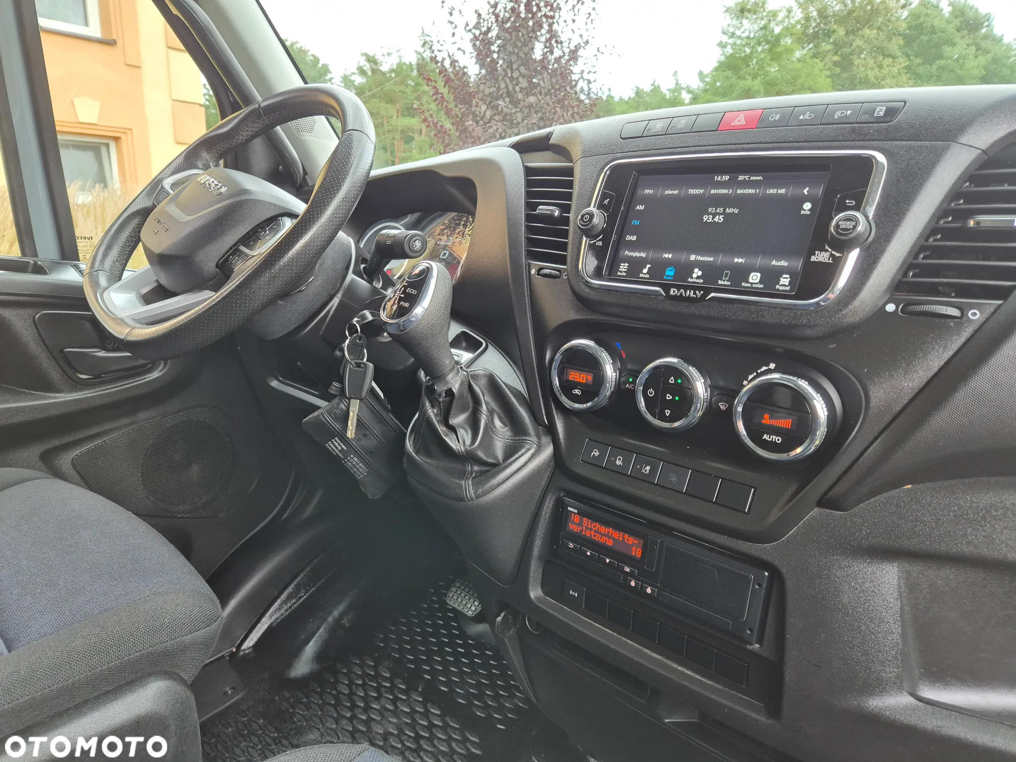Iveco DAILY 40C21 210KM L3H2 KLIMA BLIZNIAK TEMPOMAT BLOKADA MOSTU NAVI - 16
