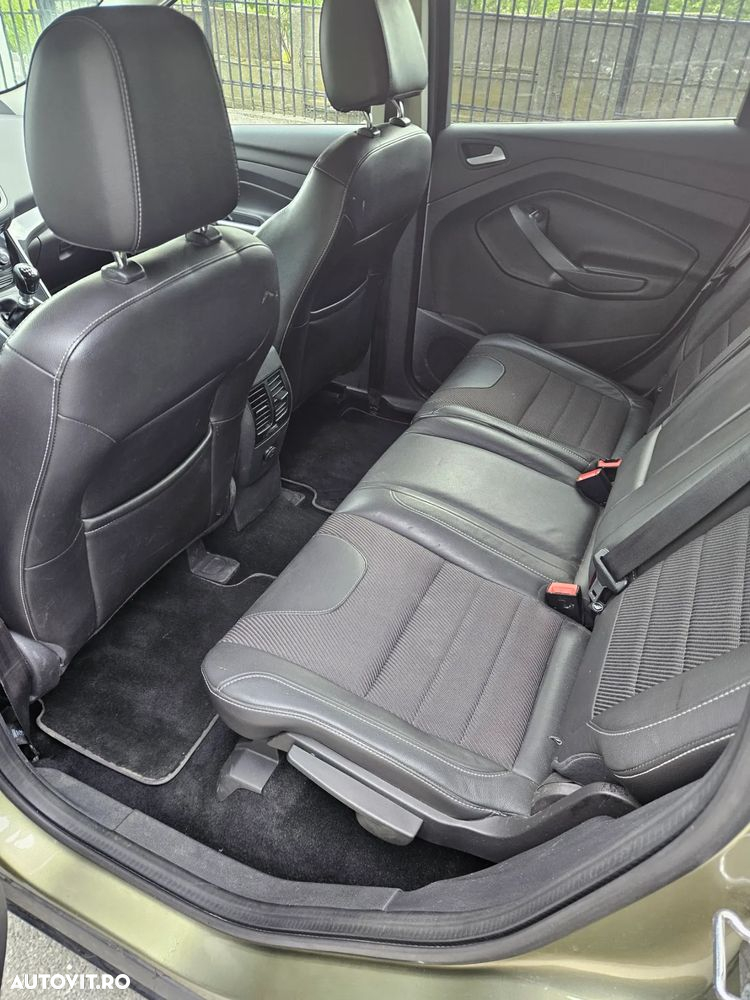 Ford Kuga 2.0 TDCi Titanium - 9