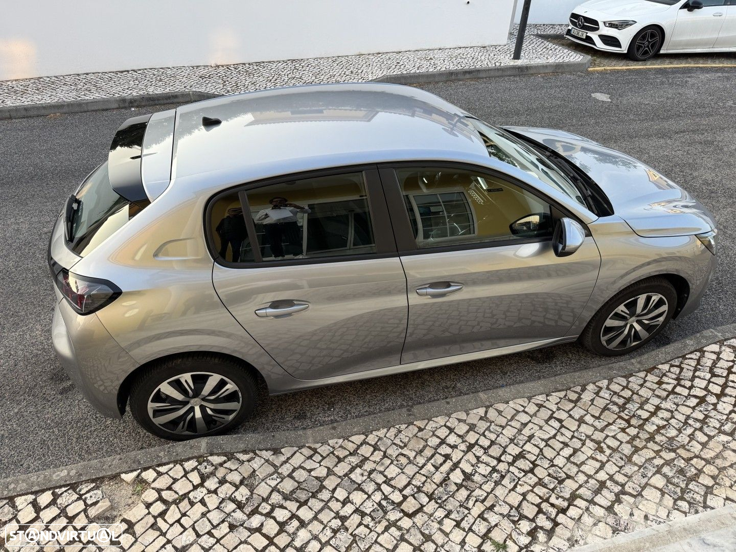 Peugeot 208 1.2 PureTech Allure - 9