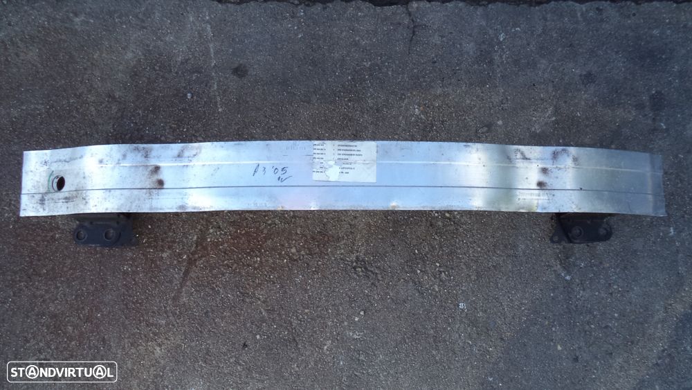 Reforço de para-choques Audi A3 ano 2005 c/suportes original - 1