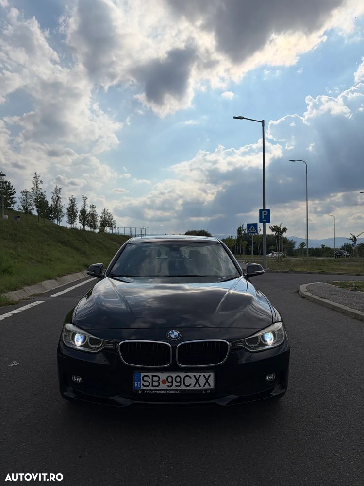 BMW Seria 3 320d DPF Aut. - 5