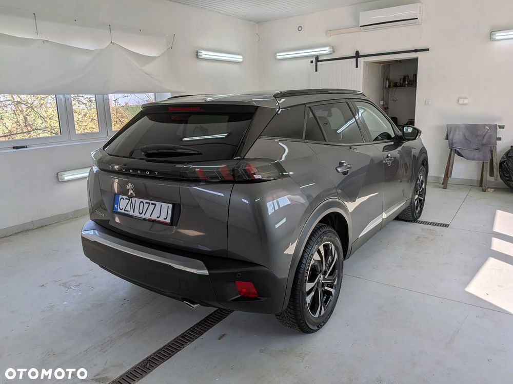 Peugeot 2008 1.5 BlueHDi Allure S&S EAT8 - 4