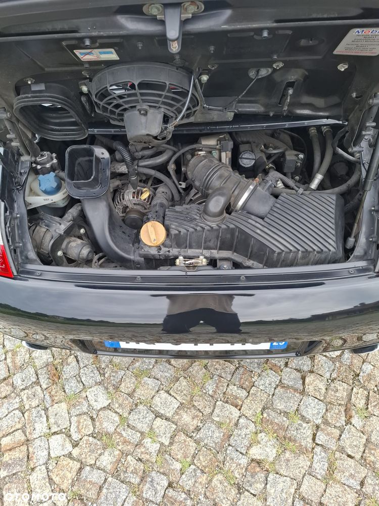 Porsche 911 Carrera - 7