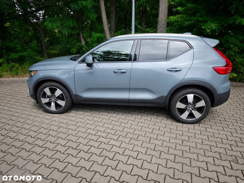 Volvo XC 40 - 3