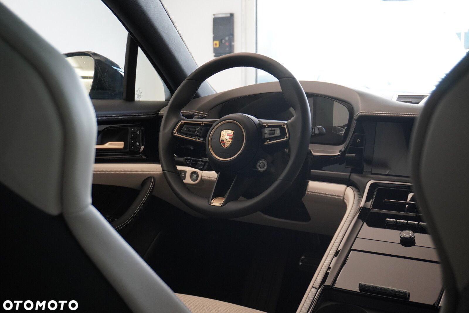 Porsche Panamera - 12
